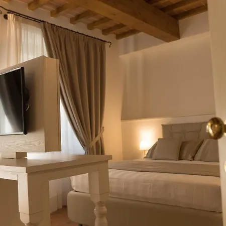 Il Contado Country House And Lägenhetshotell 3*