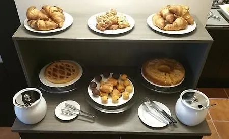 Lägenhetshotell Il Contado Country House And