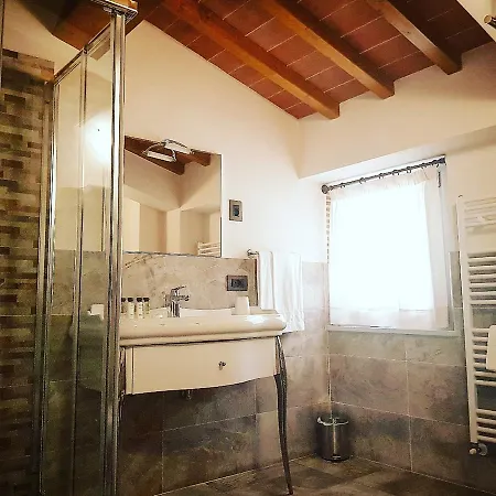 Il Contado Country House And Lägenhetshotell