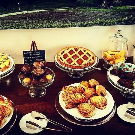 Lägenhetshotell Il Contado Country House And 3*