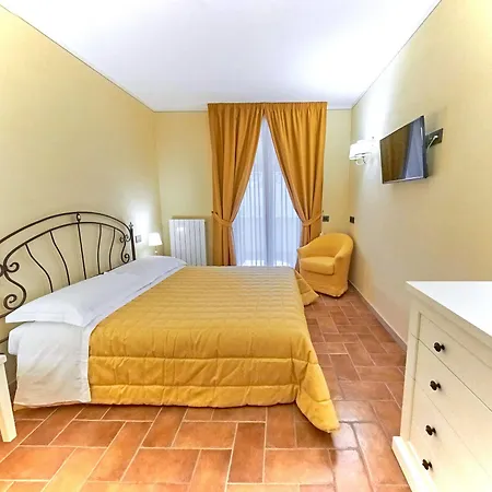 Il Contado Country House And Lägenhetshotell